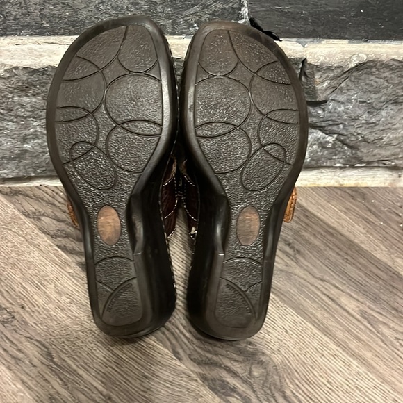 BORN Clogs - Picture 5 of 6